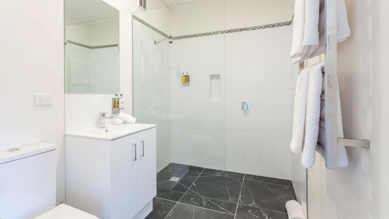Balconies Lakeside - Studio Apartment 2 Daylesford Εξωτερικό φωτογραφία